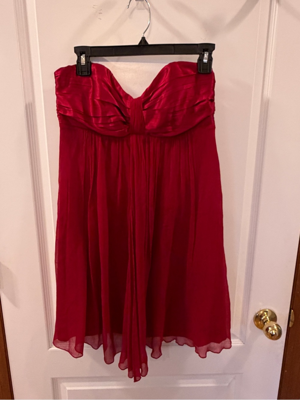 Express NWT! Size 8 Sweetheart Neckline Red Silk Strapless Party Dress